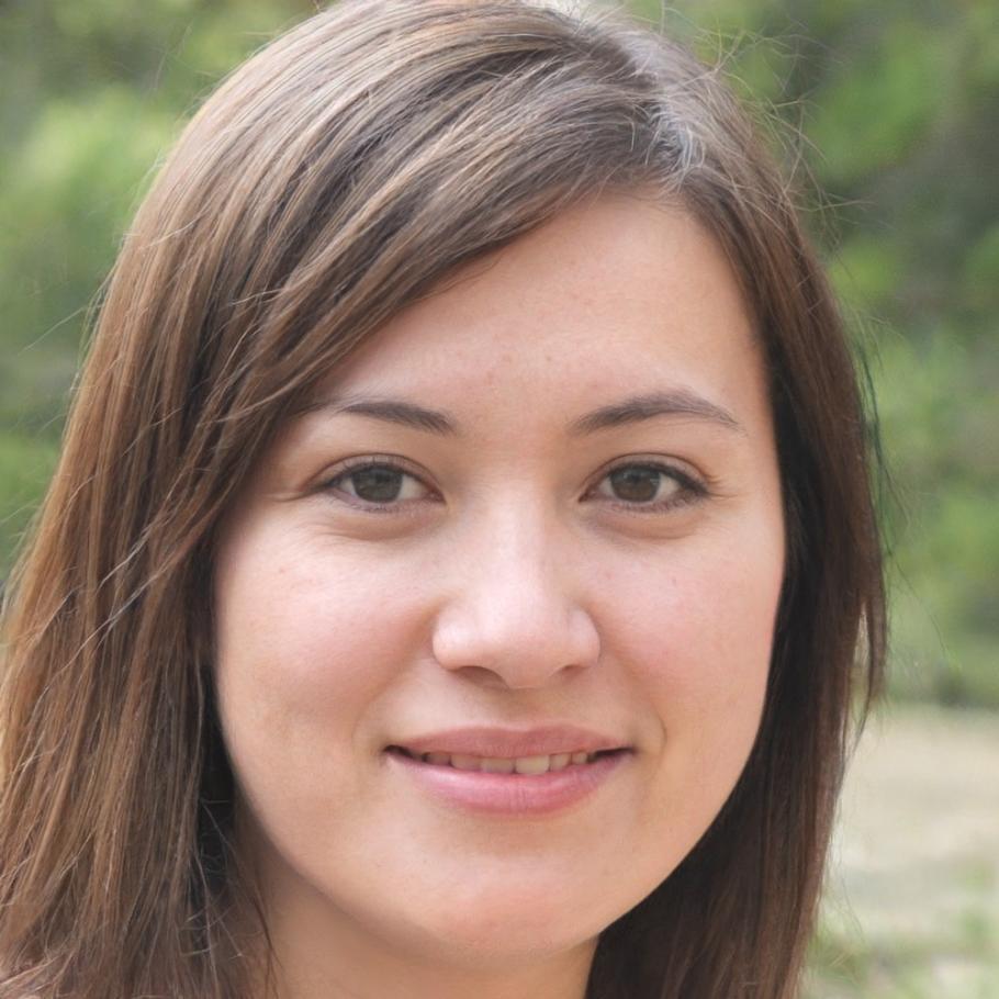 Айгерим Сарсенова, координатор образовательных программ